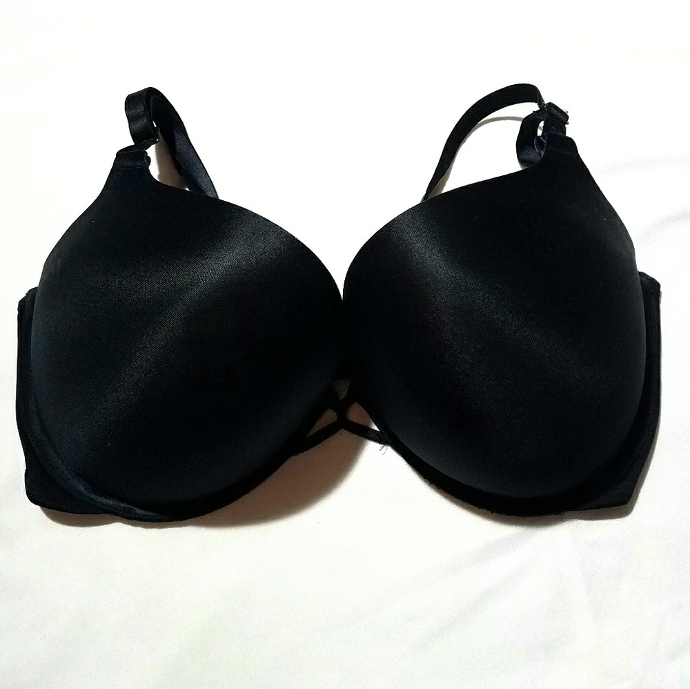Victoria's Secret miraculous Plunge satin bra